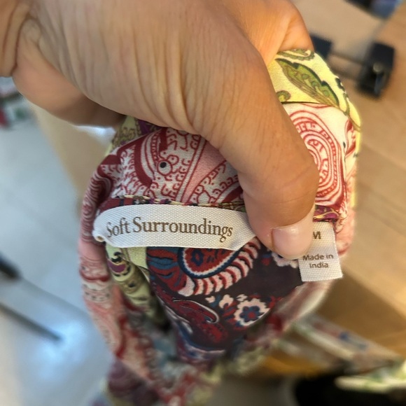 Soft Surroundings Langdon Paisley Print Tie Neck Blouse - Picture 4 of 6